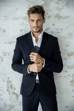 Logo trade firmakingituse pilt: Krediit- ja visiitkaartide hoidja